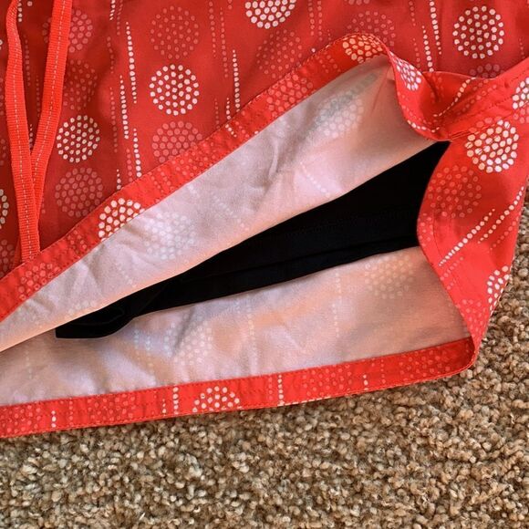 Patagonia Skirt Athletic Running Hiking Skort Spandex Red Shorts size large - Picture 5 of 5